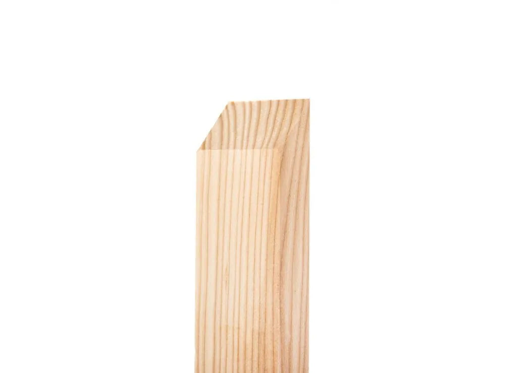 Zaunlatte Laerche (gehobelt, Kopf schraeg) 2/5 cm